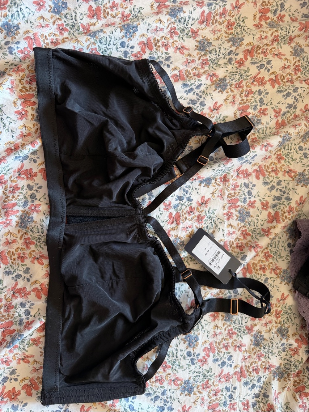 Everyday Seamless Black Wireless Bralette